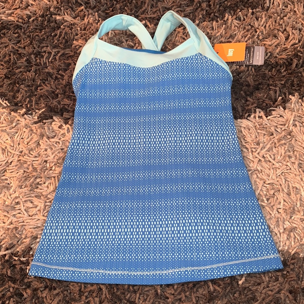 Lucy powermax performance top NWT XS